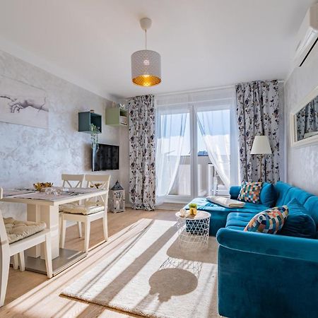 Flexible Selfcheckins 30 - Zagreb - Garage - Electric Vehicle Ccharger - Big Loggia - New - Apartments Repinc 30 Εξωτερικό φωτογραφία